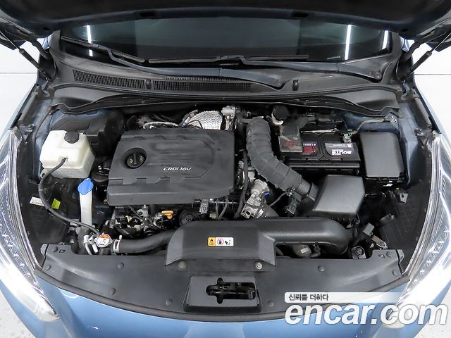 Hyundai i40 Saloon 1.7 VGT D SPEC 2016 — фото 23