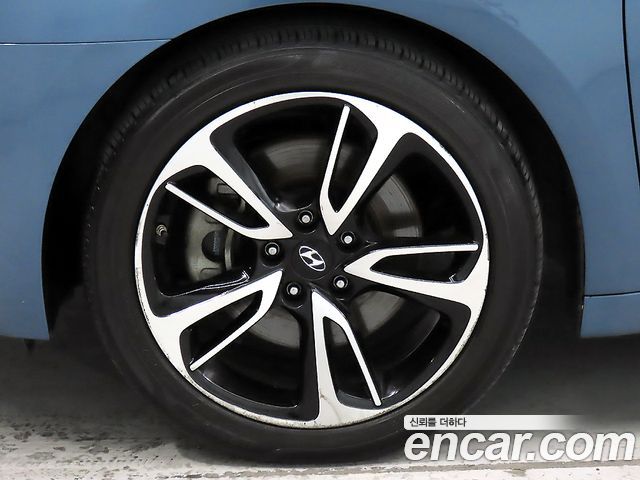 Hyundai i40 Saloon 1.7 VGT D SPEC 2016 — фото 24