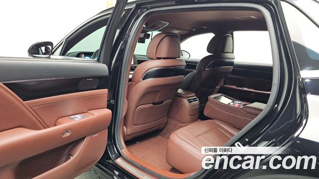 Genesis G90 (RS4) Gasoline 3.5 Turbo AWD 2022 — фото 11