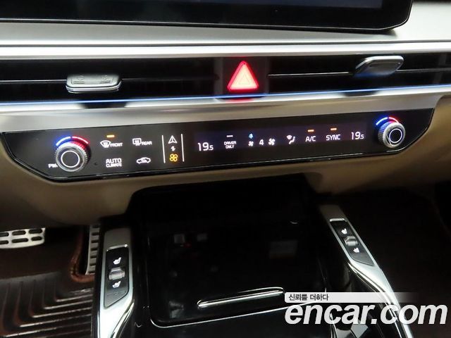Kia Sorento (IV) HEV 1.6 2WD Signature 2024 — фото 10