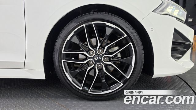 Kia K5 (III) 1.6 Turbo Signature 2021 — фото 5