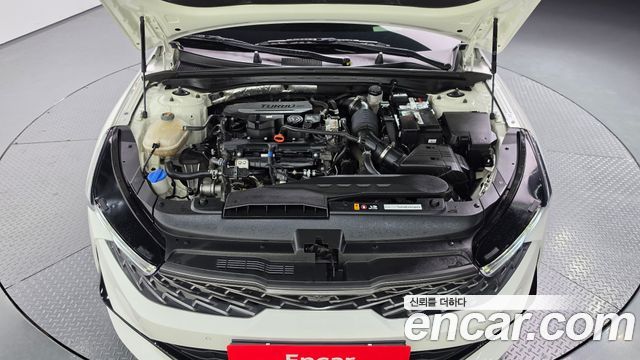 Kia K5 (III) 1.6 Turbo Signature 2021 — фото 6