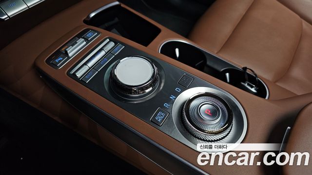 Genesis GV70 2.5T Gasoline AWD 2023 — фото 9