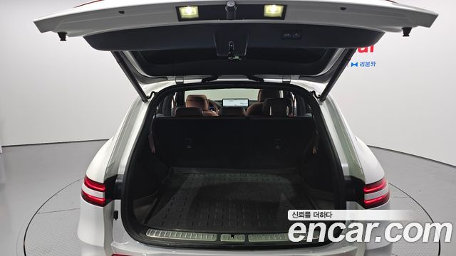 Genesis GV70 2.5T Gasoline AWD 2023 — фото 30