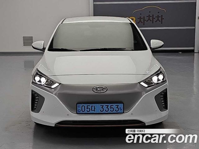Hyundai Ioniq Electric Q 2018 — фото 2