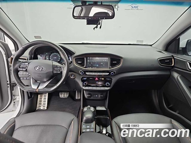 Hyundai Ioniq Electric Q 2018 — фото 7