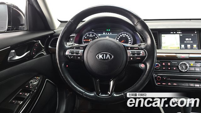 Kia K7 3.0 LPI Prestige (Rental Car) 2018 — фото 20