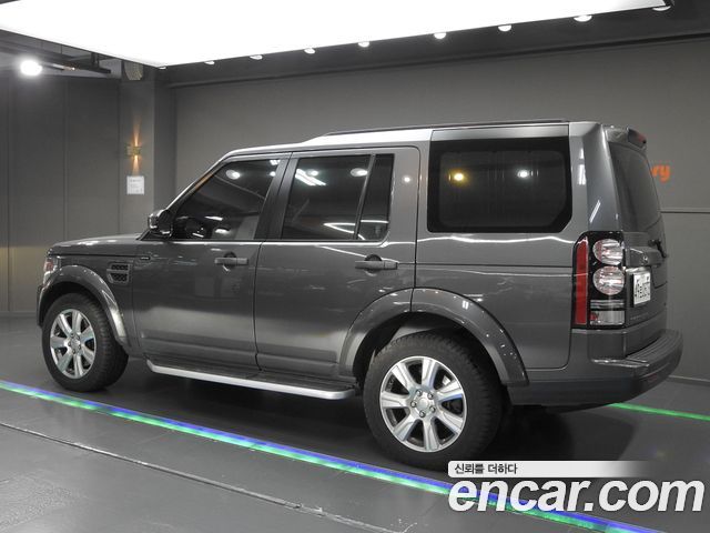 Land Rover Discovery 4 3.0 SDV6 SE 2016 — фото 2