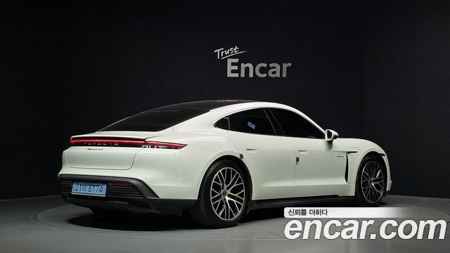 Porsche Taycan 4S 2021 — фото 2