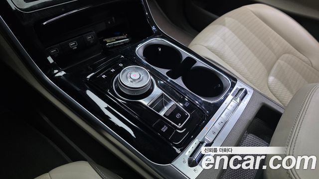 Kia Carnival (IV) Diesel 7-Seater Signature 2023 — фото 9