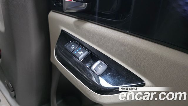 Kia Carnival (IV) Diesel 7-Seater Signature 2023 — фото 17