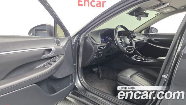 Hyundai Sonata Hybrid (DN8) Premium Family 2021 — фото 10