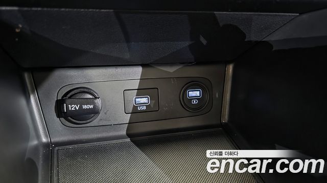 Hyundai Sonata Hybrid (DN8) Premium Family 2021 — фото 13