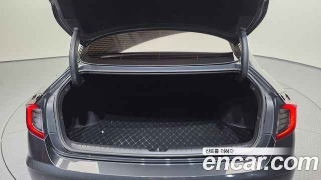 Hyundai Sonata Hybrid (DN8) Premium Family 2021 — фото 20