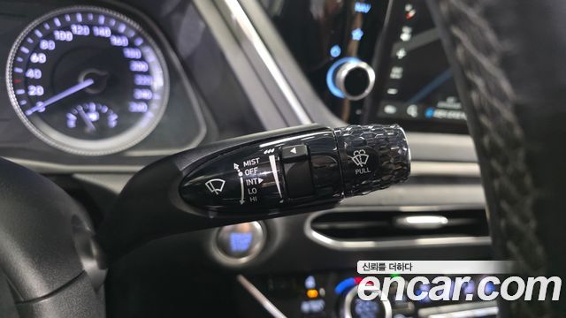 Hyundai Sonata Hybrid (DN8) Premium Family 2021 — фото 38