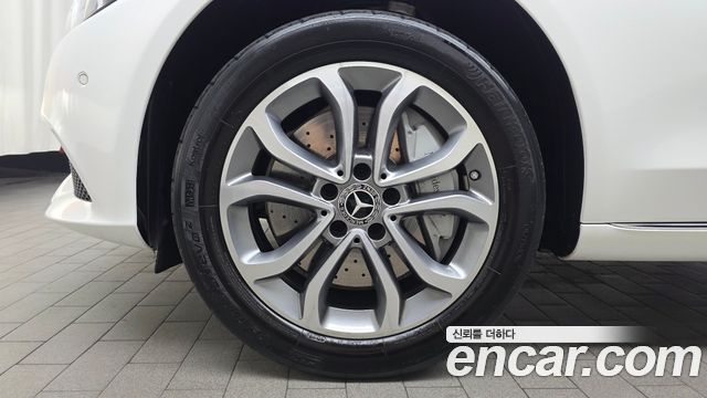 Mercedes-Benz C-Class (W205) C350e 2018 — фото 5