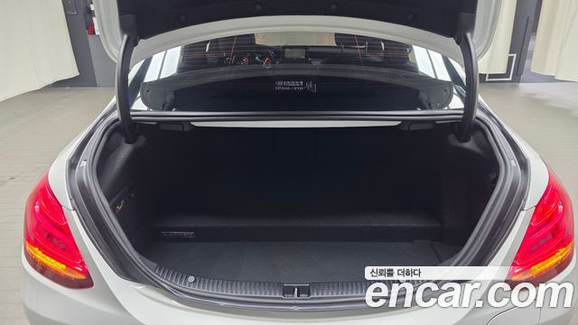 Mercedes-Benz C-Class (W205) C350e 2018 — фото 16
