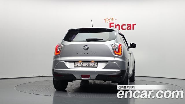 KG Mobility (SsangYong) Tivoli LX 2WD DLX 2015 — фото 4