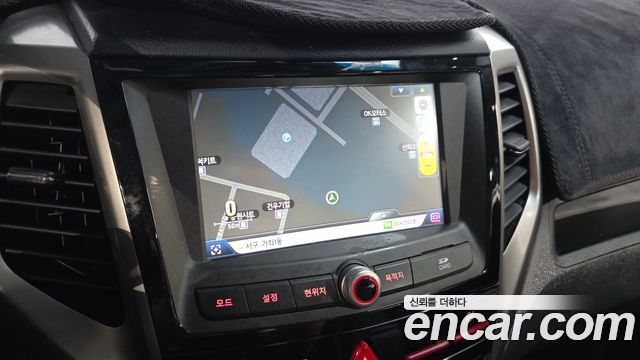KG Mobility (SsangYong) Tivoli LX 2WD DLX 2015 — фото 14