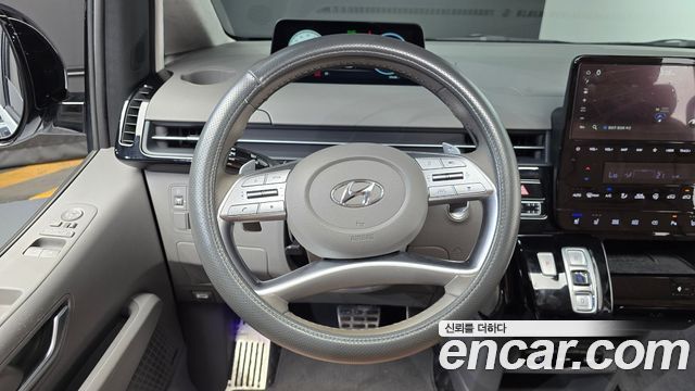 Hyundai Staria L3.5 Lounge 9-Seater Inspiration 2024 — фото 12