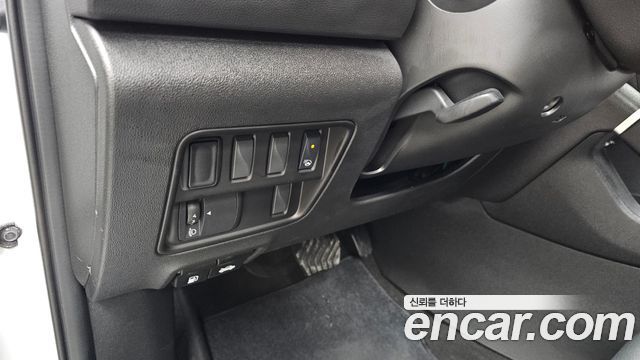 Renault Korea QM6 2.0 GDe LE Signature 2WD 2023 — фото 18