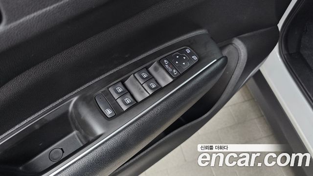 Renault Korea QM6 2.0 GDe LE Signature 2WD 2023 — фото 20