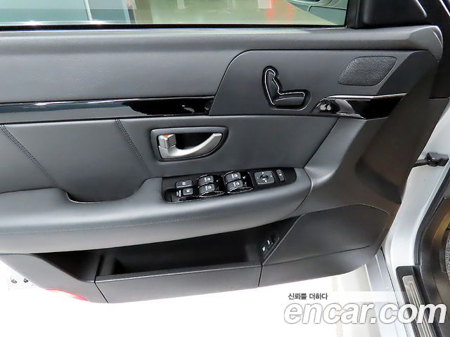Kia Opirus Premium GH270 Special Luxury 2011 — фото 19