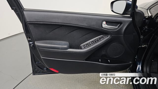 Kia K3 Trendy Style 2018 — фото 30