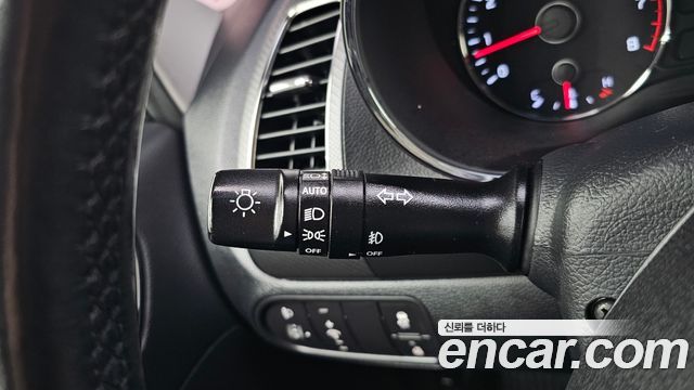 Kia K3 Trendy Style 2018 — фото 33