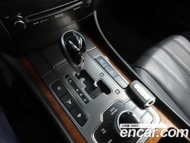 Hyundai Equus (New) VS500 Prestige 2012 — фото 18