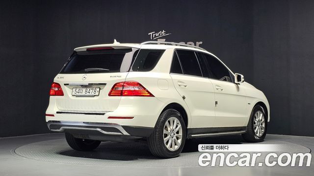 Mercedes-Benz M-Class (W166) ML250 BlueTEC 4MATIC 2012 — фото 2