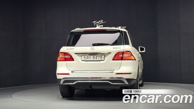 Mercedes-Benz M-Class (W166) ML250 BlueTEC 4MATIC 2012 — фото 4