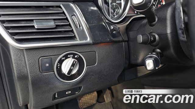 Mercedes-Benz M-Class (W166) ML250 BlueTEC 4MATIC 2012 — фото 27