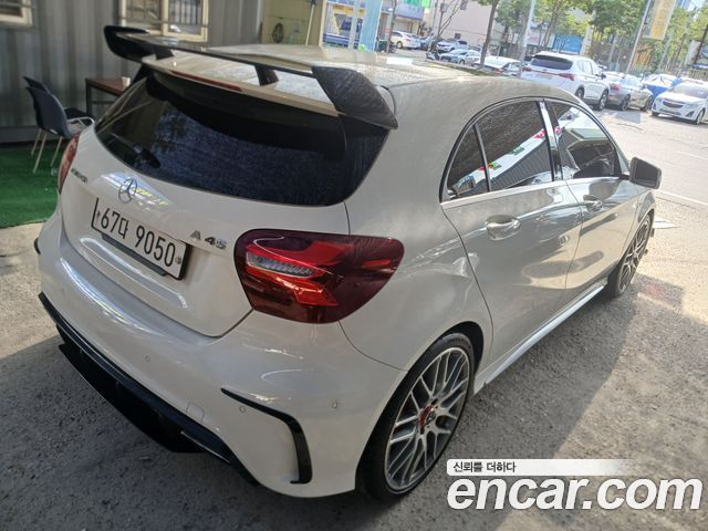 Mercedes-Benz A-Class (W176) A45 AMG 4MATIC 2018 — фото 2