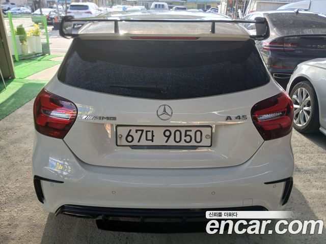 Mercedes-Benz A-Class (W176) A45 AMG 4MATIC 2018 — фото 4