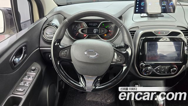 Renault Korea QM3 LE 2016 — фото 13