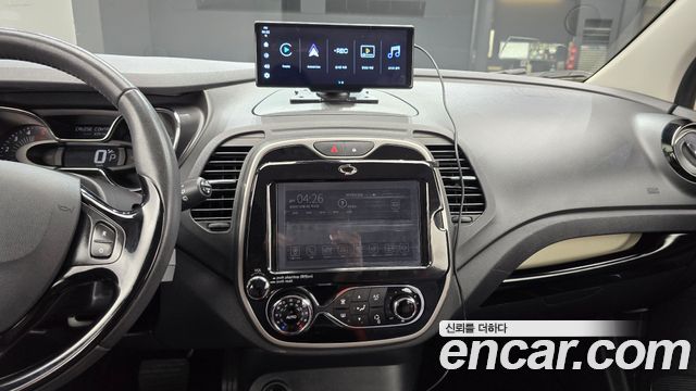 Renault Korea QM3 LE 2016 — фото 14
