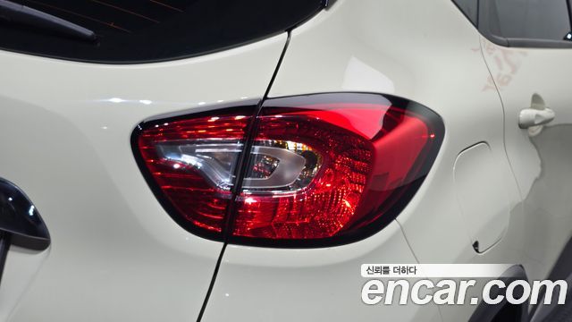 Renault Korea QM3 LE 2016 — фото 23