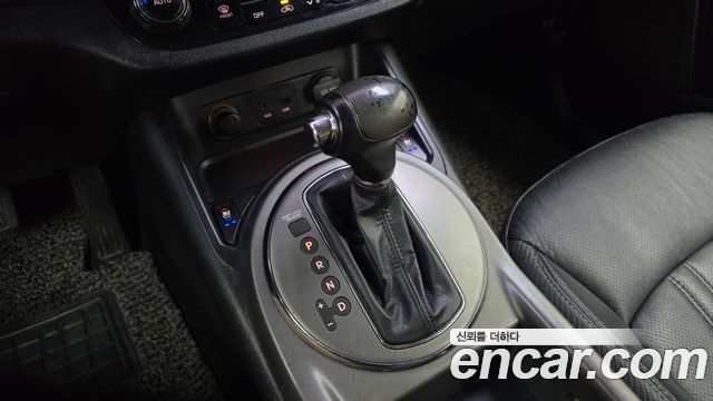 Kia Sportage R Diesel 2WD Prestige 2014 — фото 9