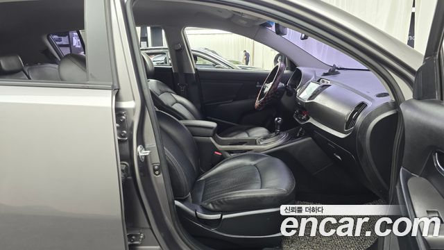 Kia Sportage R Diesel 2WD Prestige 2014 — фото 11