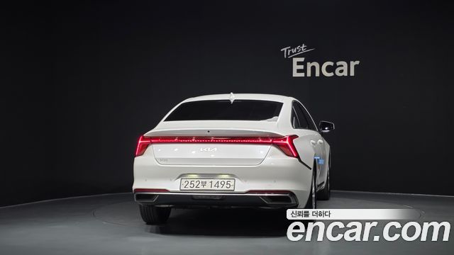 Kia K8 2.5 Gasoline 2WD Noblesse 2023 — фото 4