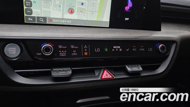 Kia K8 2.5 Gasoline 2WD Noblesse 2023 — фото 29
