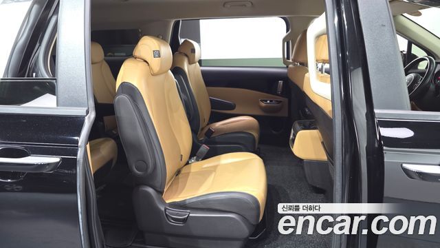 Kia Carnival (IV) Diesel 9-Seater Prestige 2022 — фото 11
