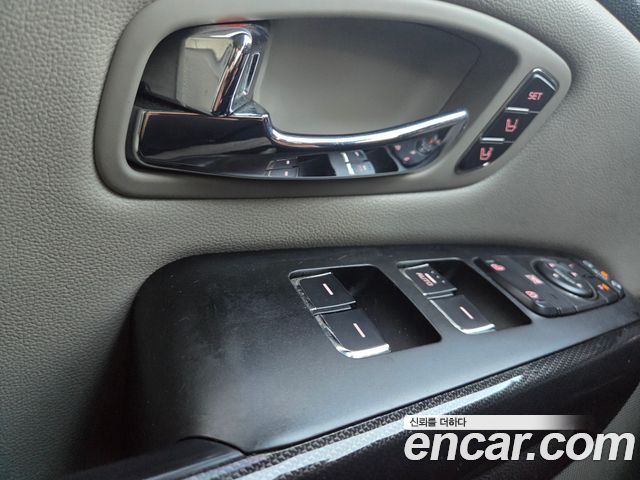 Kia Carnival 9-seater Noblesse 2016 — фото 6