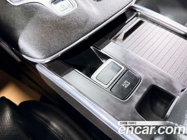 Hyundai Grandeur (IG) 3.0 LPi (Taxi) Deluxe 2023 — фото 10