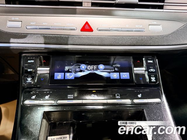 Hyundai Grandeur (IG) 3.0 LPi (Taxi) Deluxe 2023 — фото 16