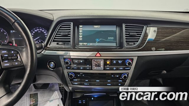 Genesis G80 3.3 GDI Luxury 2018 — фото 17