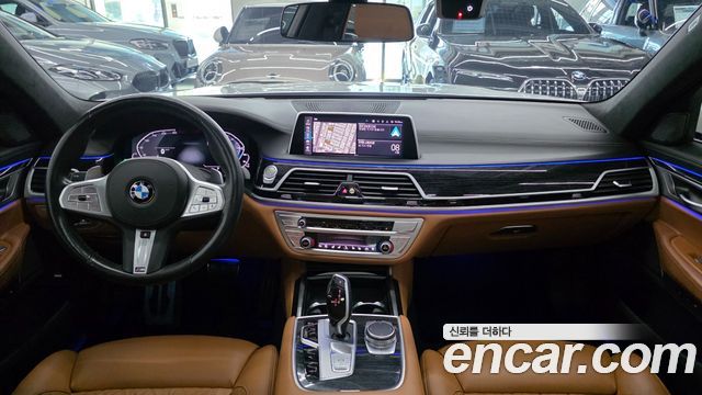 BMW 7 Series (G11) 745Le iPerformance M Sport 2021 — фото 7