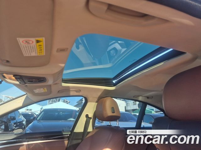 BMW 5 Series (F10) 528i xDrive 2015 — фото 10