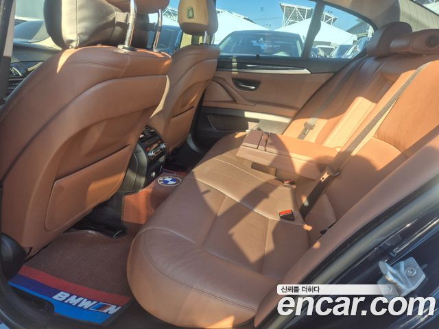 BMW 5 Series (F10) 528i xDrive 2015 — фото 16